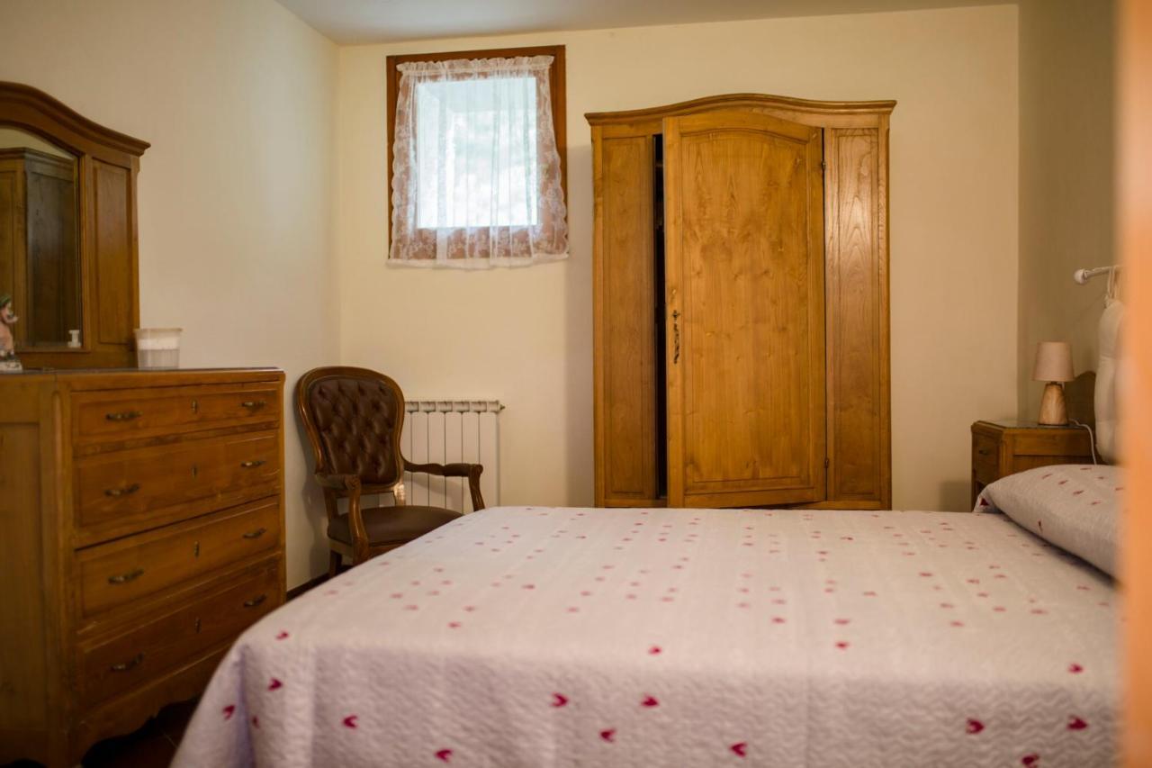 Casa Vacanze Tra Le Mura Леванто Екстер'єр фото