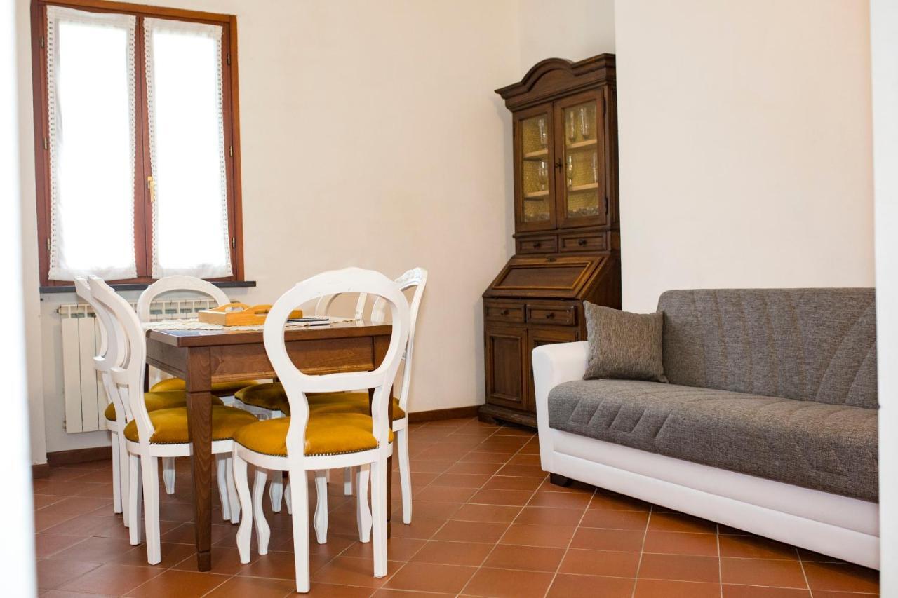 Casa Vacanze Tra Le Mura Леванто Екстер'єр фото