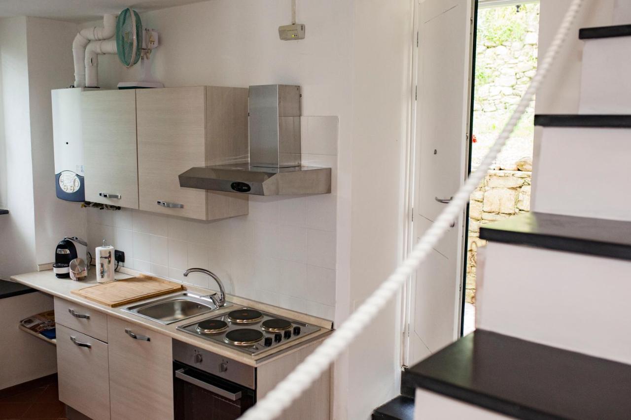 Casa Vacanze Tra Le Mura Леванто Екстер'єр фото