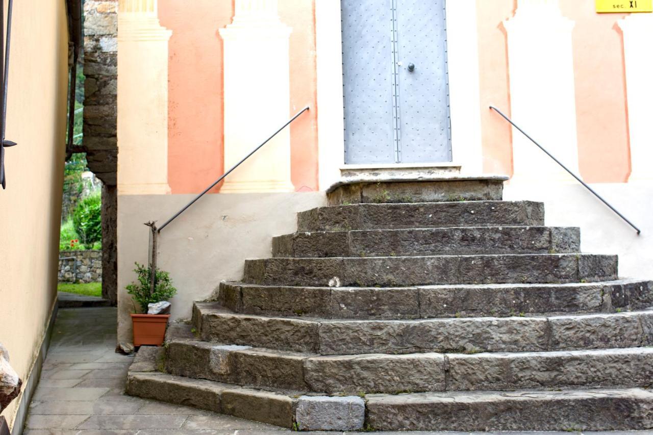 Casa Vacanze Tra Le Mura Леванто Екстер'єр фото