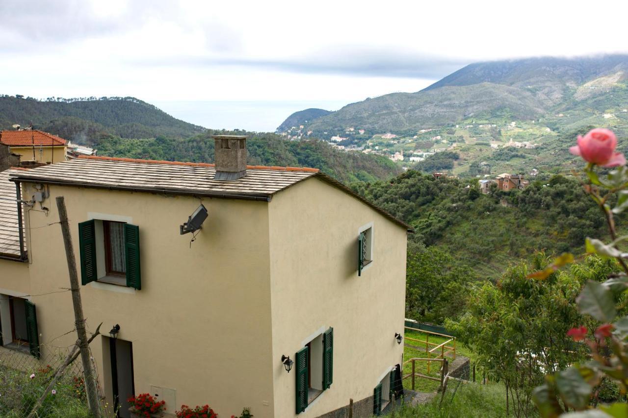 Casa Vacanze Tra Le Mura Леванто Екстер'єр фото